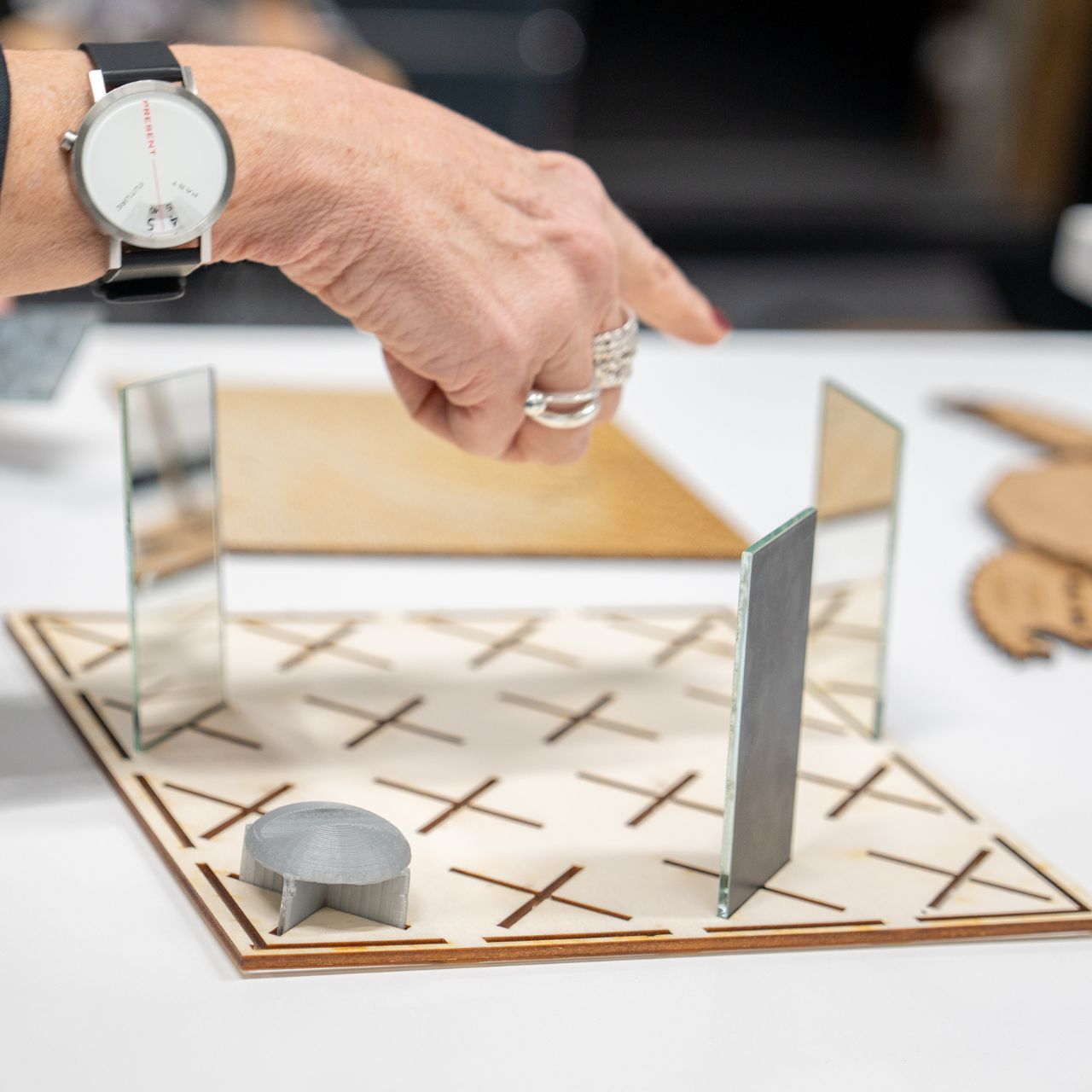 Exposition - Du terrain à la fabrication: l’enseignant concepteur d’objets pédagogiques